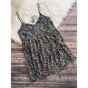 🌸Dolce Vita ~ Floral Strappy Tunic